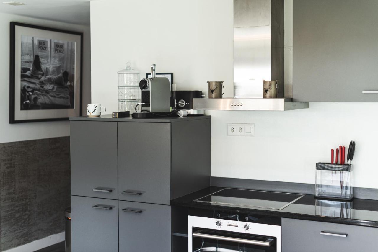 Central & Modern Apartments By Zermatt Rental Bagian luar foto